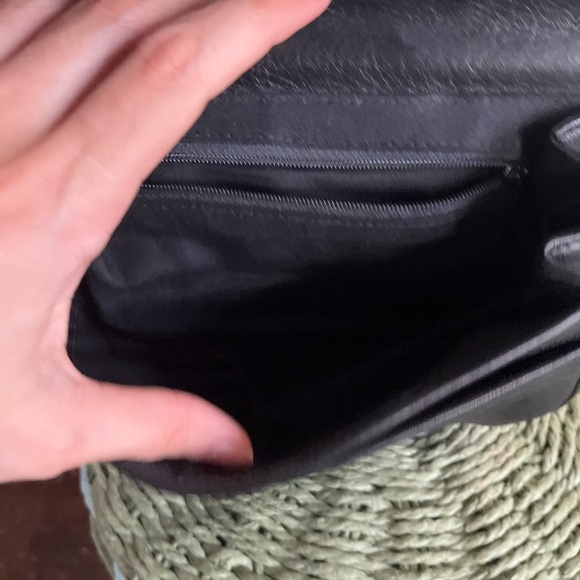 Vintage One World BRIGHTON ChocBrown Croc-Embossed & Black Leather Crossbody Bag - Picture 10 of 15